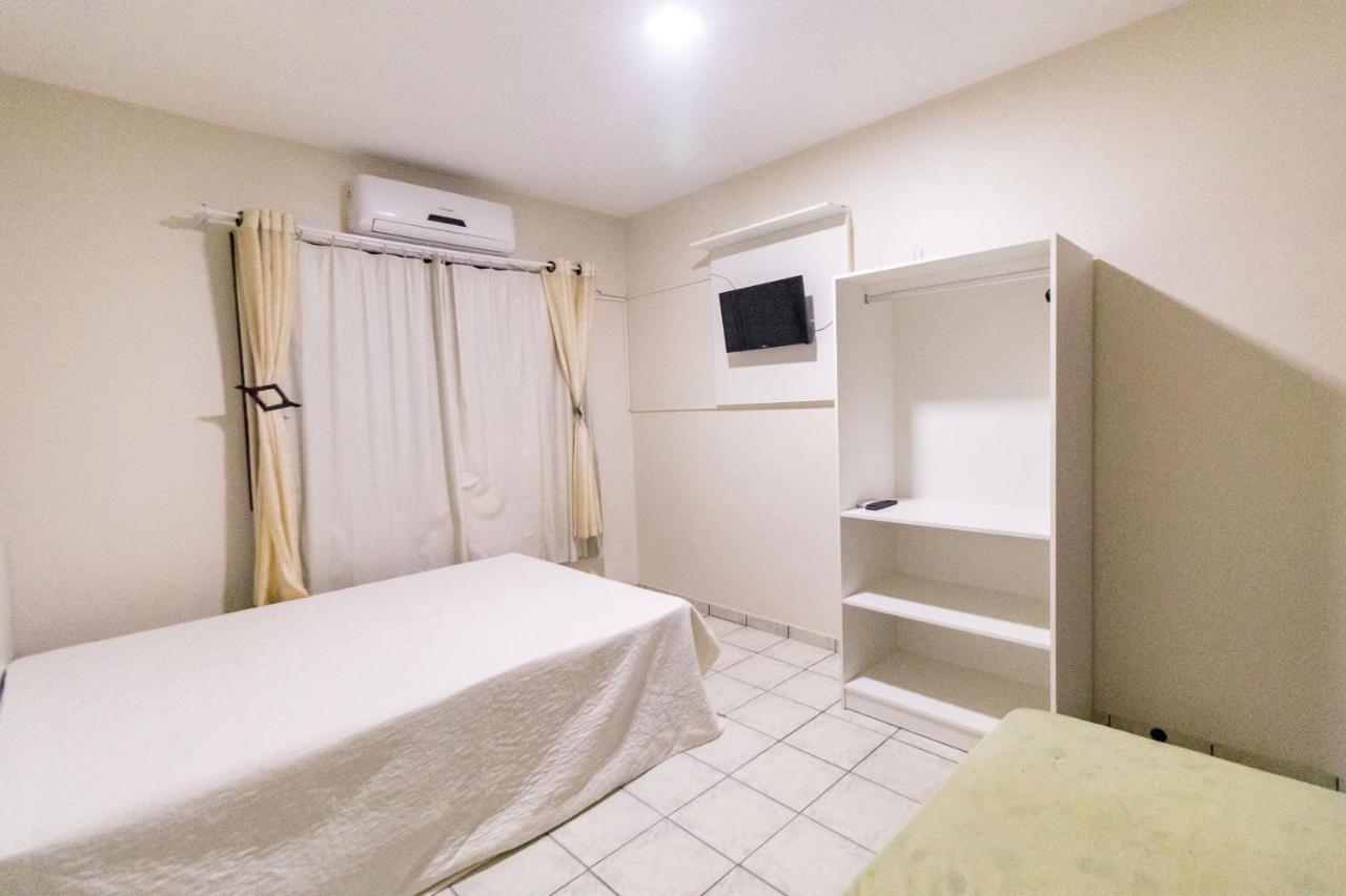 Apartamentos Bombinhas - 140 Metros Da Praia Eksteriør billede