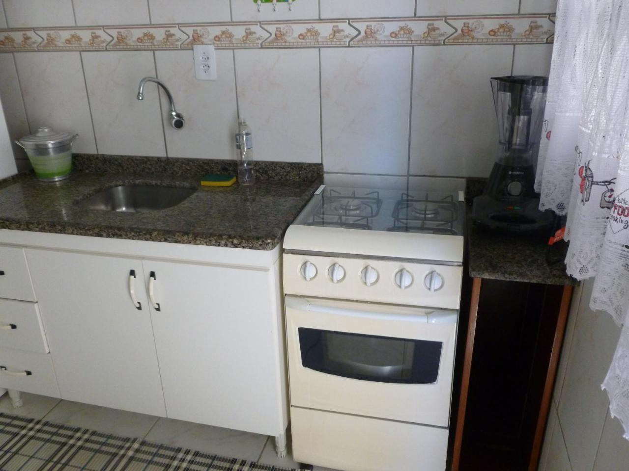 Apartamentos Bombinhas - 140 Metros Da Praia Eksteriør billede